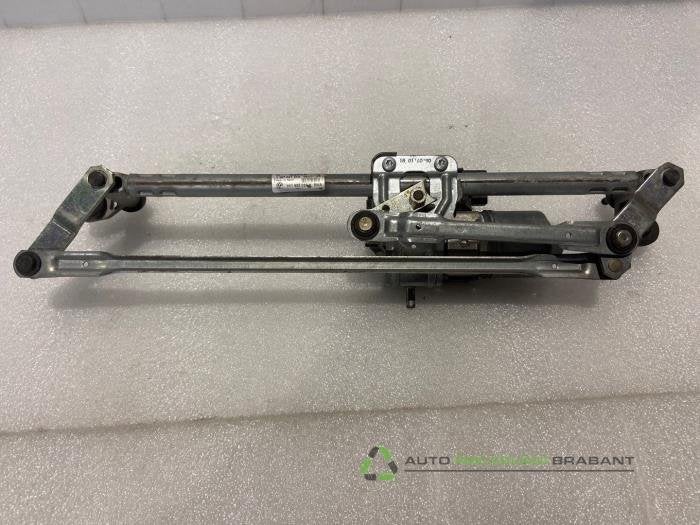 Moteur essuie-glace avant d'un Volkswagen Golf, Volkswagen, -, 3 mois de garantie, Utilisé