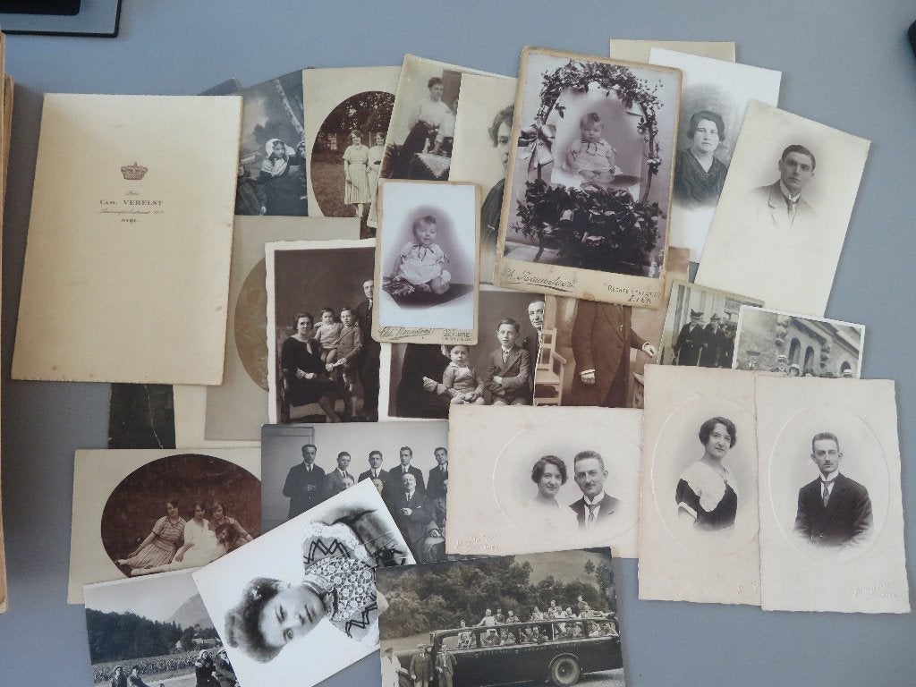 27 oude Foto,s CDV,s familie uit Lier, Verzamelen, Ophalen of Verzenden, Zo goed als nieuw, Klederdracht, Foto