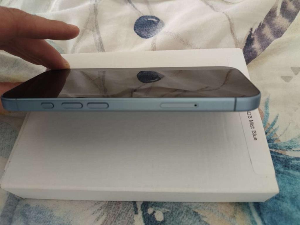 Iphone 17 256 gb, Elektronische apparatuur, Zonnebanken en Gezichtsbruiners, Ophalen, Zo goed als nieuw