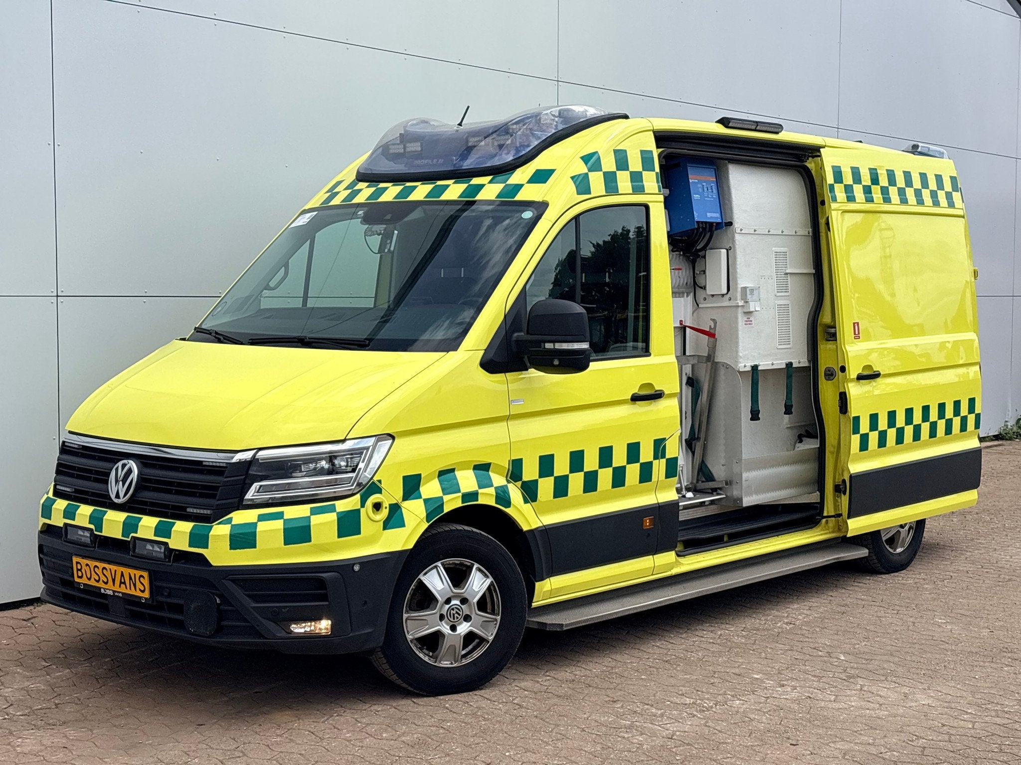 L3H3 Automaat Ziekenwagen Rettungswagen ACC Motorverwarming, Gebruikt, Euro 6, 4 cilinders, Volkswagen