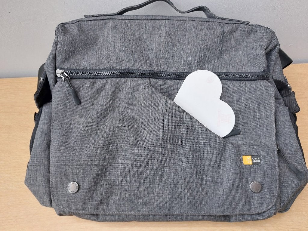 Sac ordi bandoulière Case Logic, Hydrofuge, Comme neuf, Enlèvement, Sac à bandoulière