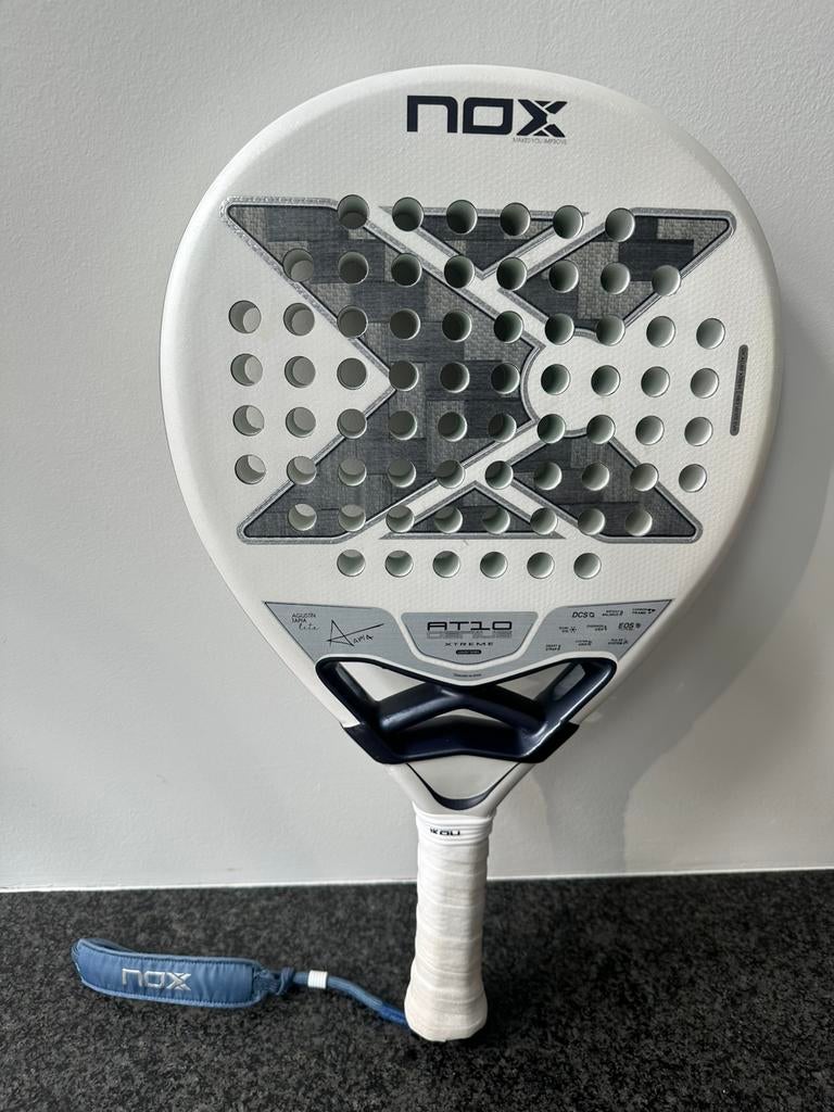 NOX AT 10 XTREME lite 2026, Sport en Fitness, Padel, Ophalen, Zo goed als nieuw