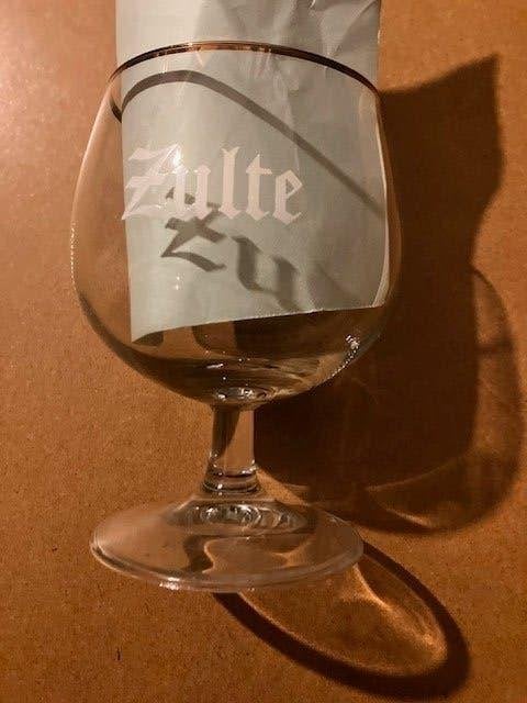 6 NIEUWE ZULTE GLAZEN BROUWERIJ ANGLO-BELGE OUD BRUIN, Ophalen of Verzenden, Nieuw, Bierglas