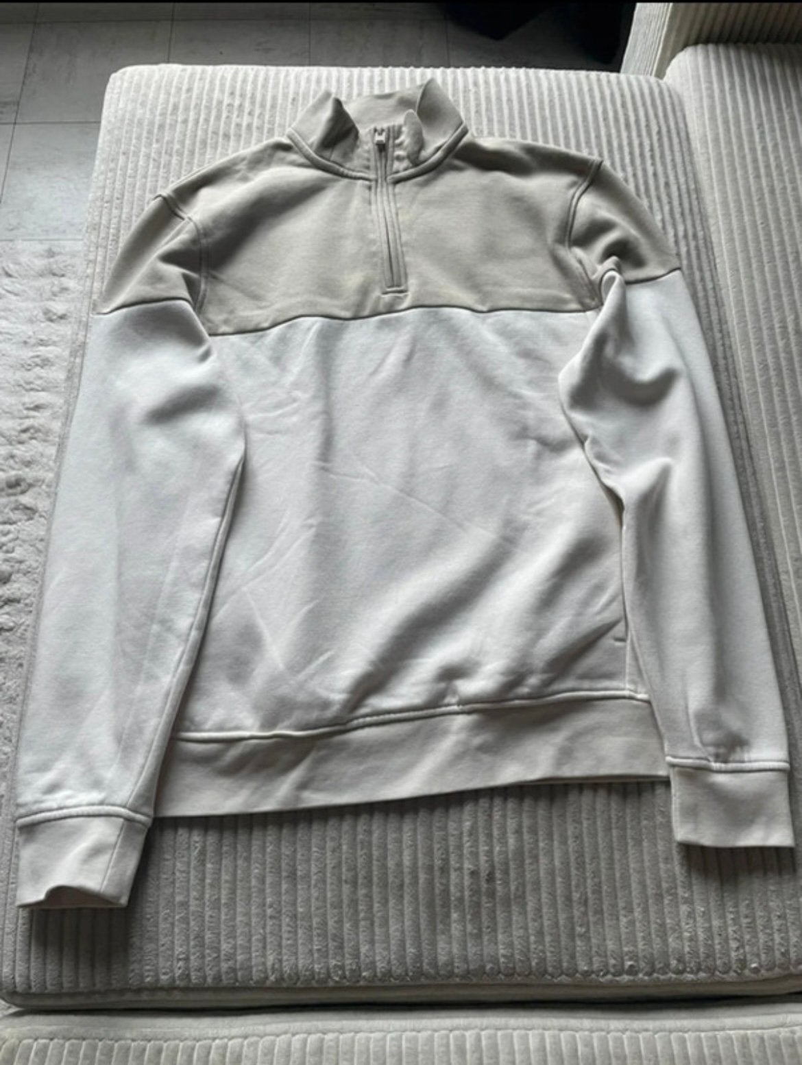 Beige ecru sweatshirt met hoge kraag en halve ritssluiting, Kleding | Heren, Ophalen of Verzenden, Zo goed als nieuw, Maat 46 (S) of kleiner
