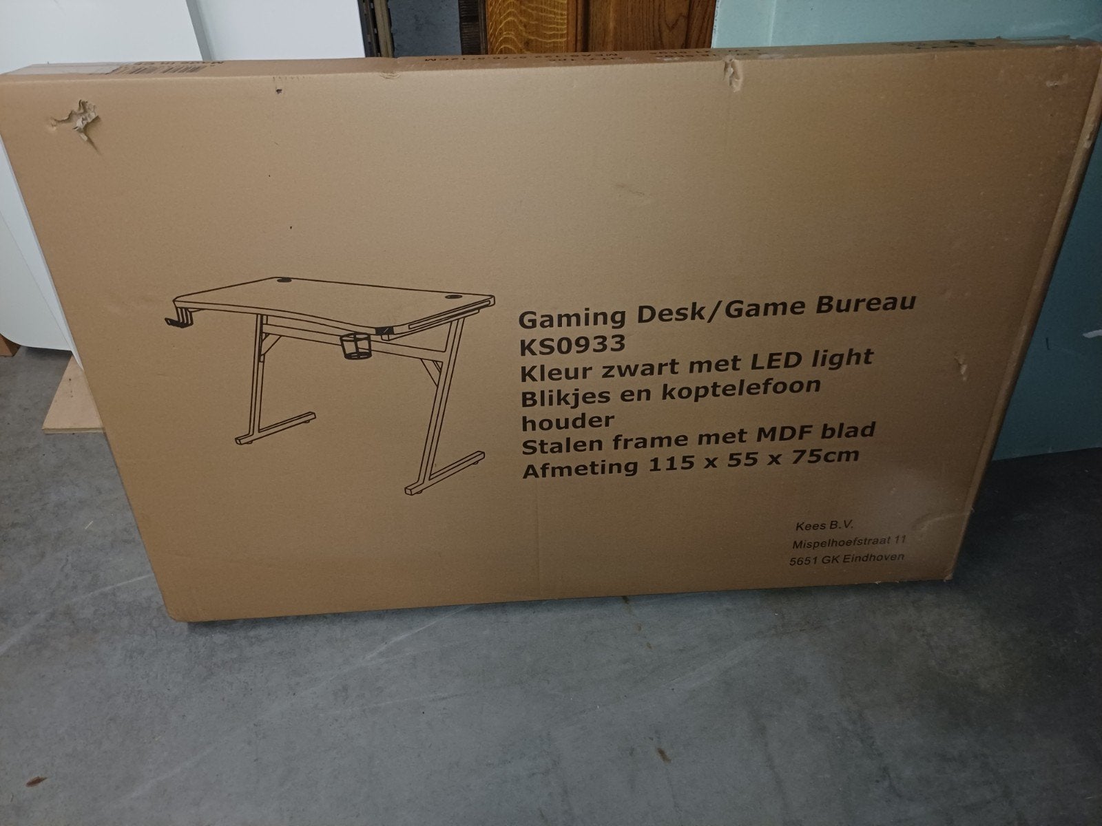 gaming tafel, Huis en Inrichting, Bureaus, Ophalen