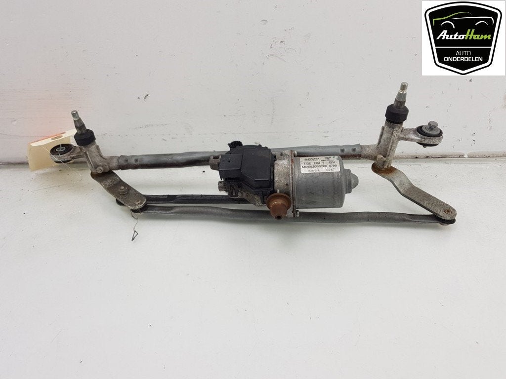 MOTEUR + TRINGLERIE ESSUIE GLACE AVANT Fiat Panda (312), Autos : Pièces & Accessoires, DENSO EUROPE B.V., Info@denso.nl, Utilisé