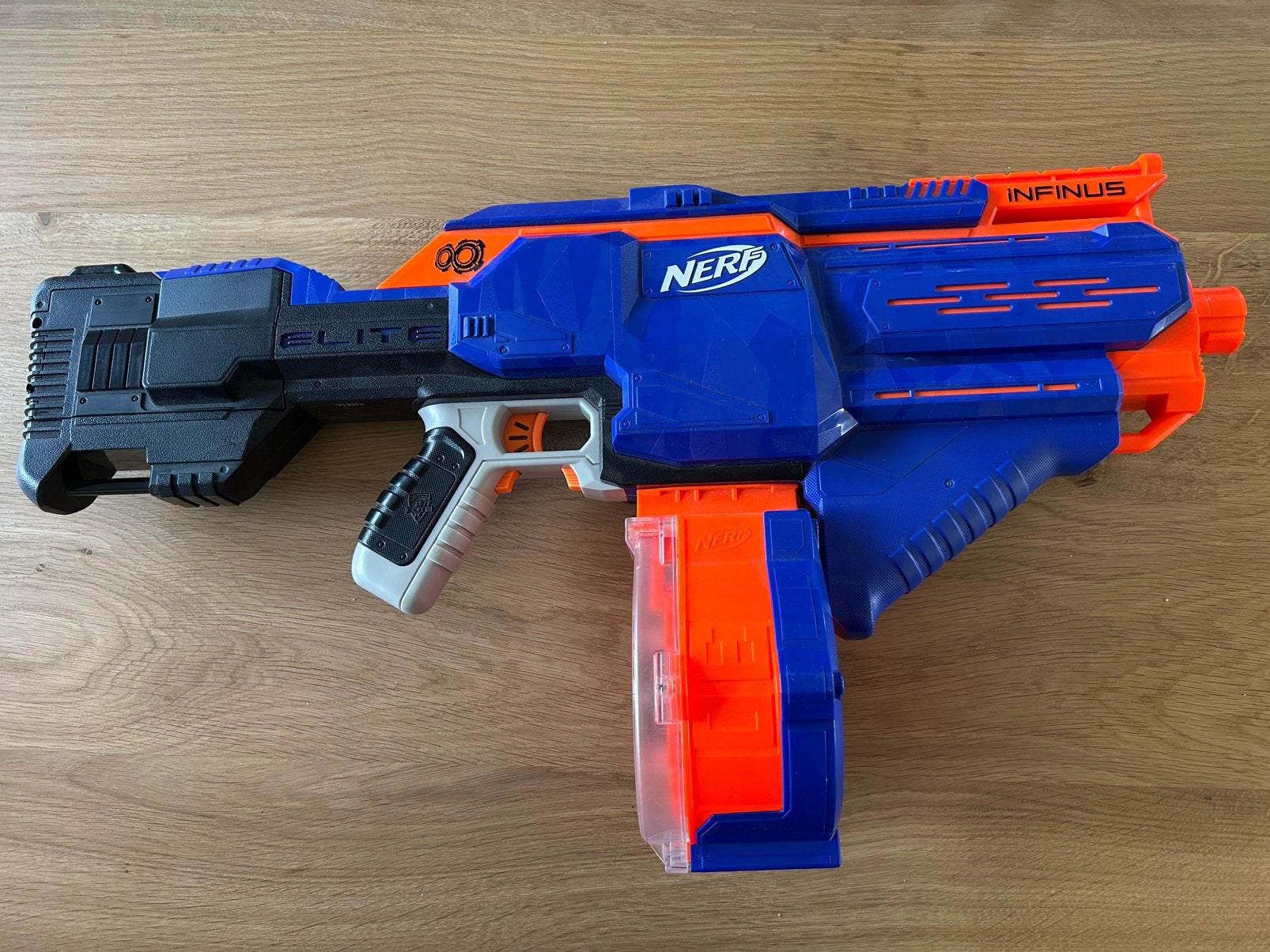 Nerf Elite Infinus (automatisch), Kinderen en Baby's, Speelgoed | Buiten | Actiespeelgoed, Ophalen, Zo goed als nieuw