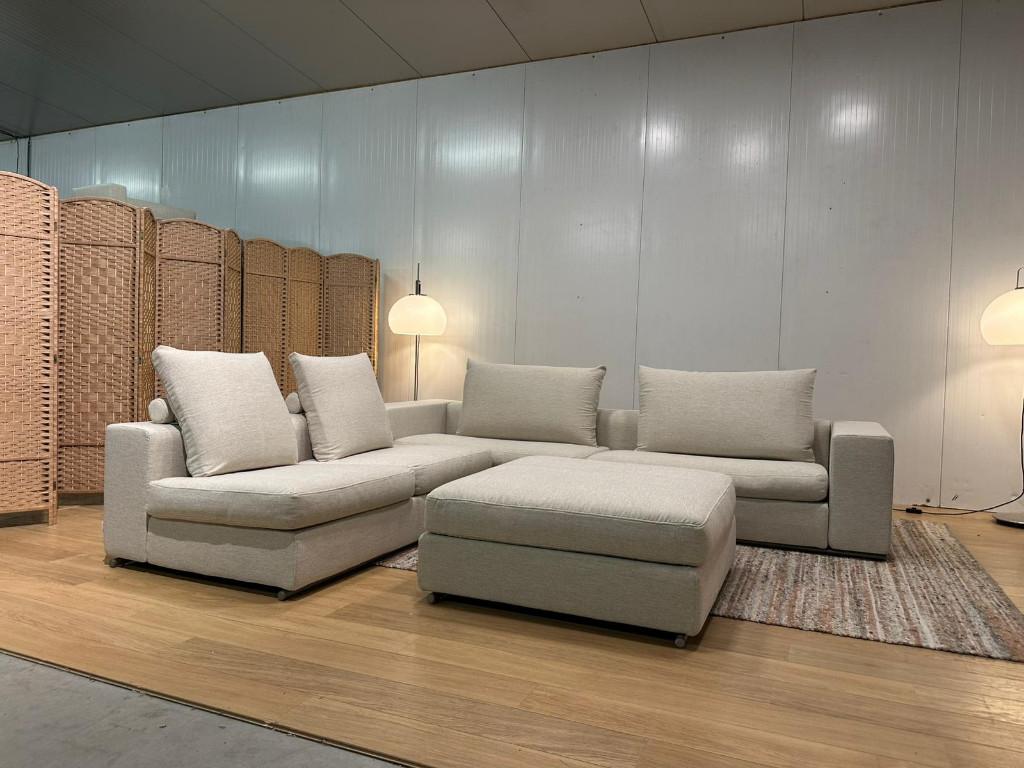 Flexform Groundpiece canapé d’angle + pouf – PN: 30.000€, Neuf, Quatre personnes ou plus, Design Bankstellen Flexform, Tissus