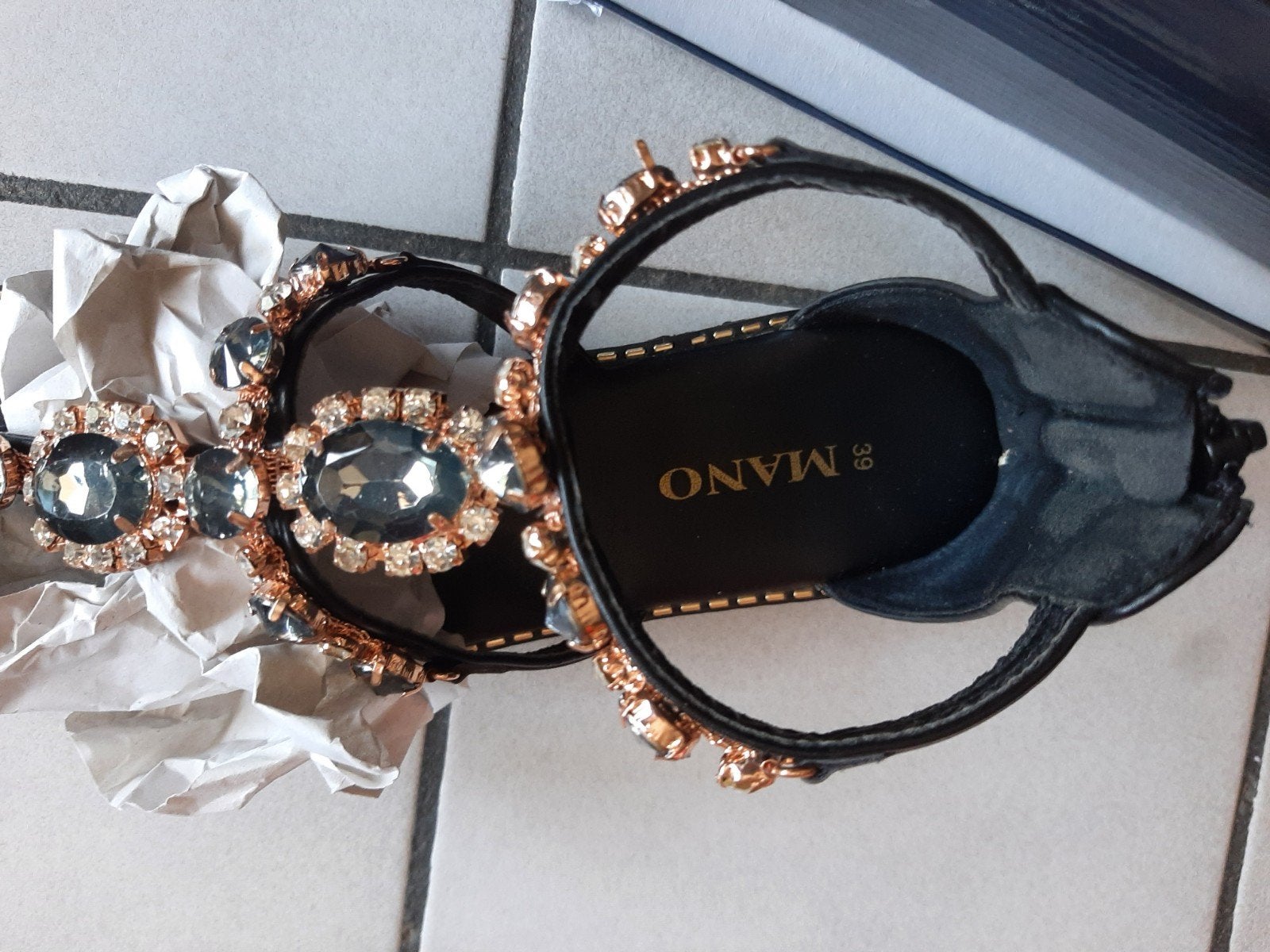 Dames sandalen met achter rits mt39 met diamantjes nieuw, Ophalen