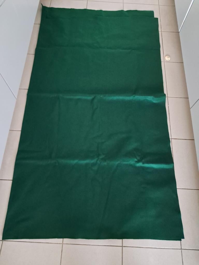 Feutrine verte 4m², Enlèvement