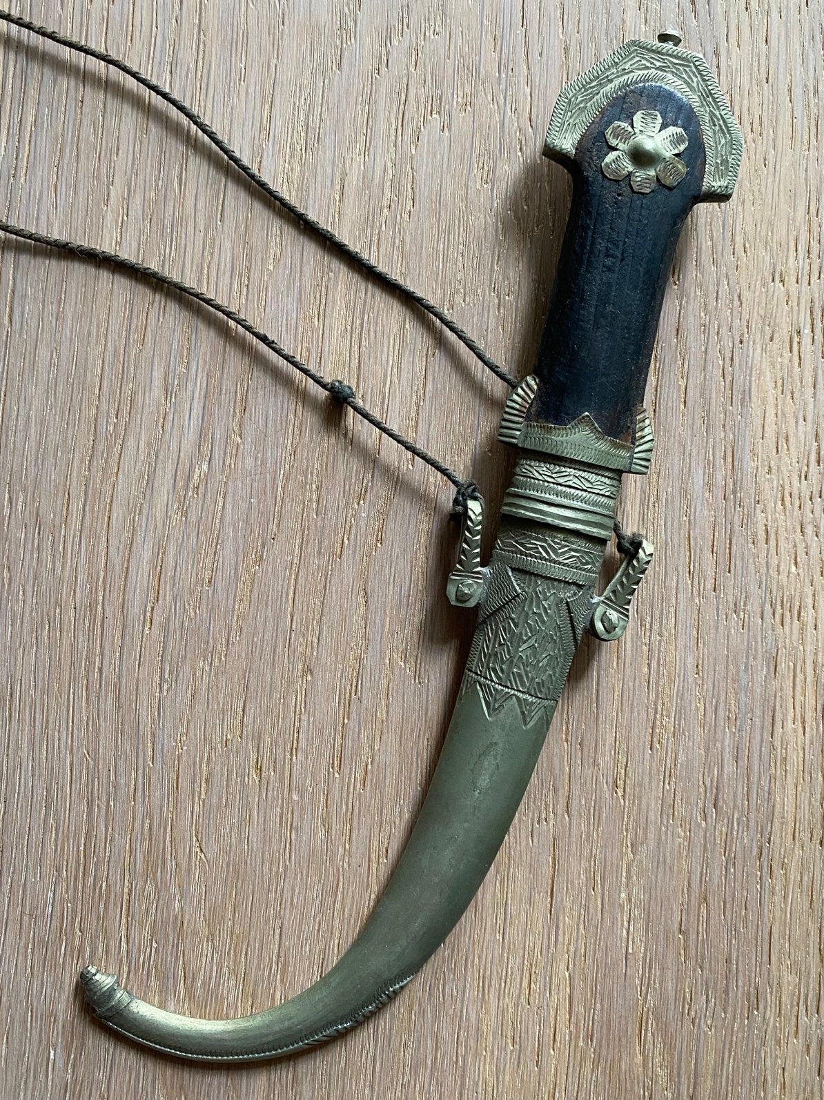 Poignard décoratif traditionnel fait main, Enlèvement ou Envoi, Autres, Couteau ou Poignard