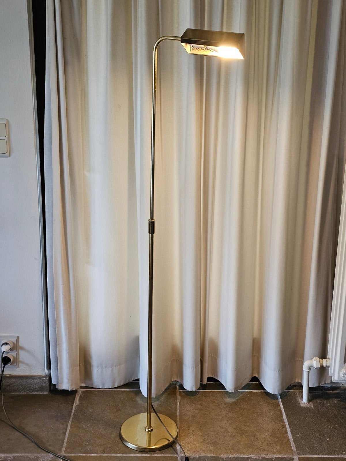 Lampadaire Deknudt Belgium, Enlèvement