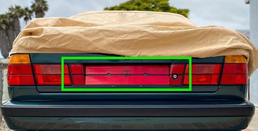 Bmw E34 heckblende, Enlèvement