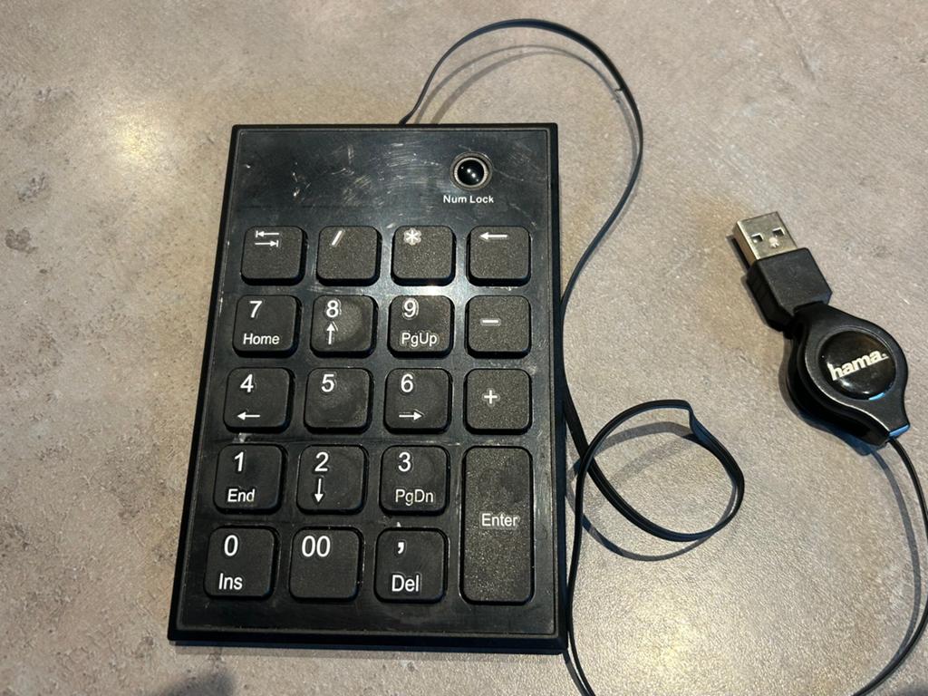 Numeriek toetenbord, Computers en Software, Ophalen, Numeriek, Zo goed als nieuw