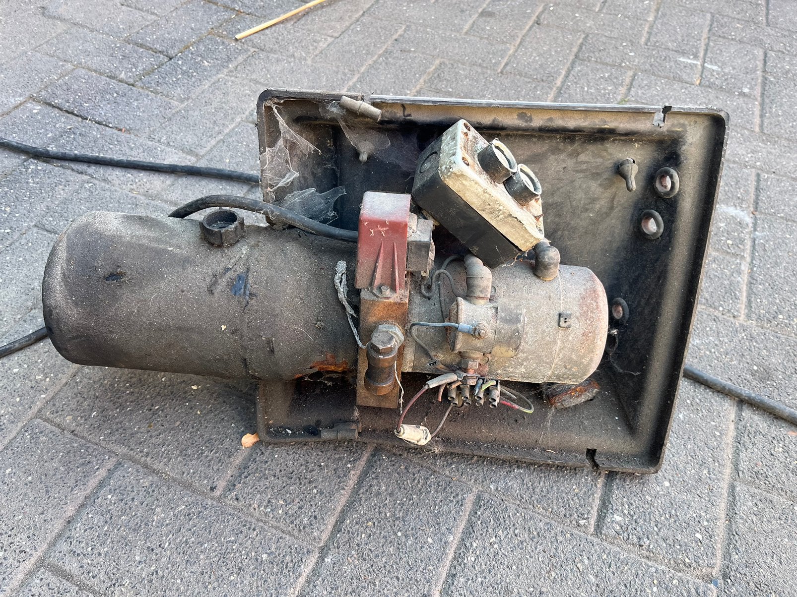 Groupe hydraulique hayon élévateur lift, Enlèvement