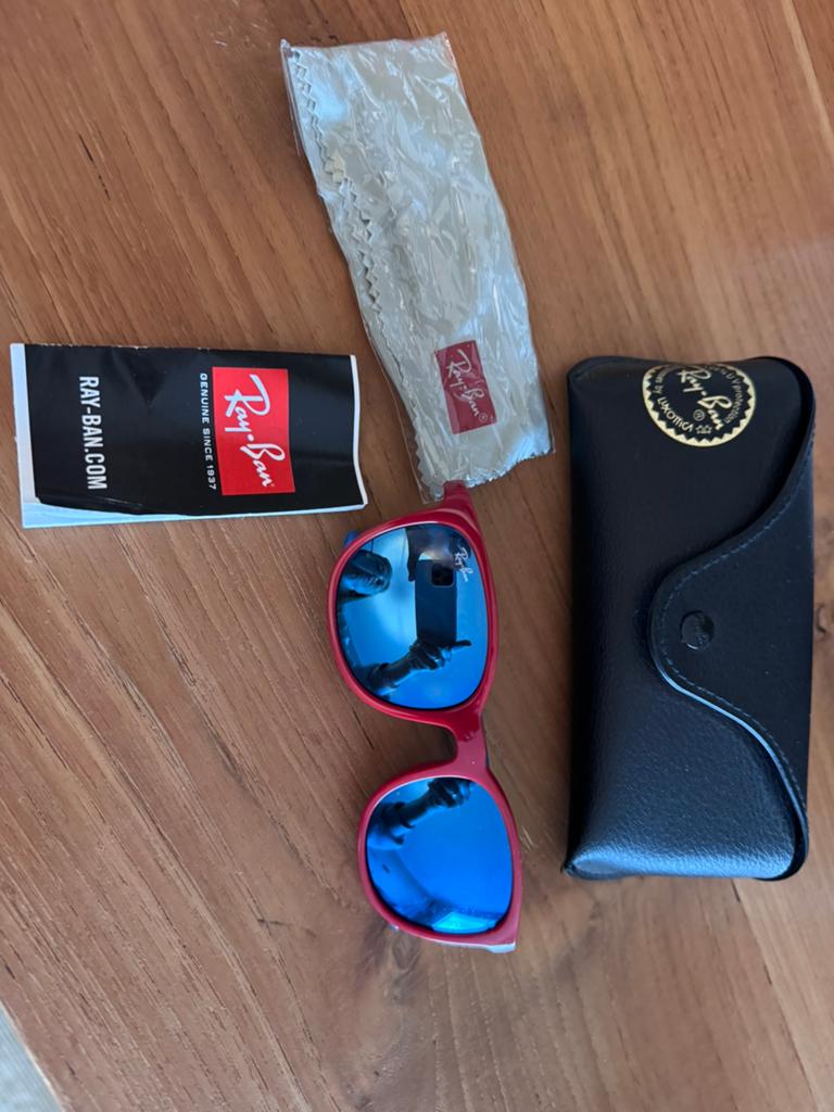 Ray Ban Zonnebrillen Kinderen, Vanaf 6 jaar, Ophalen of Verzenden, Zo goed als nieuw