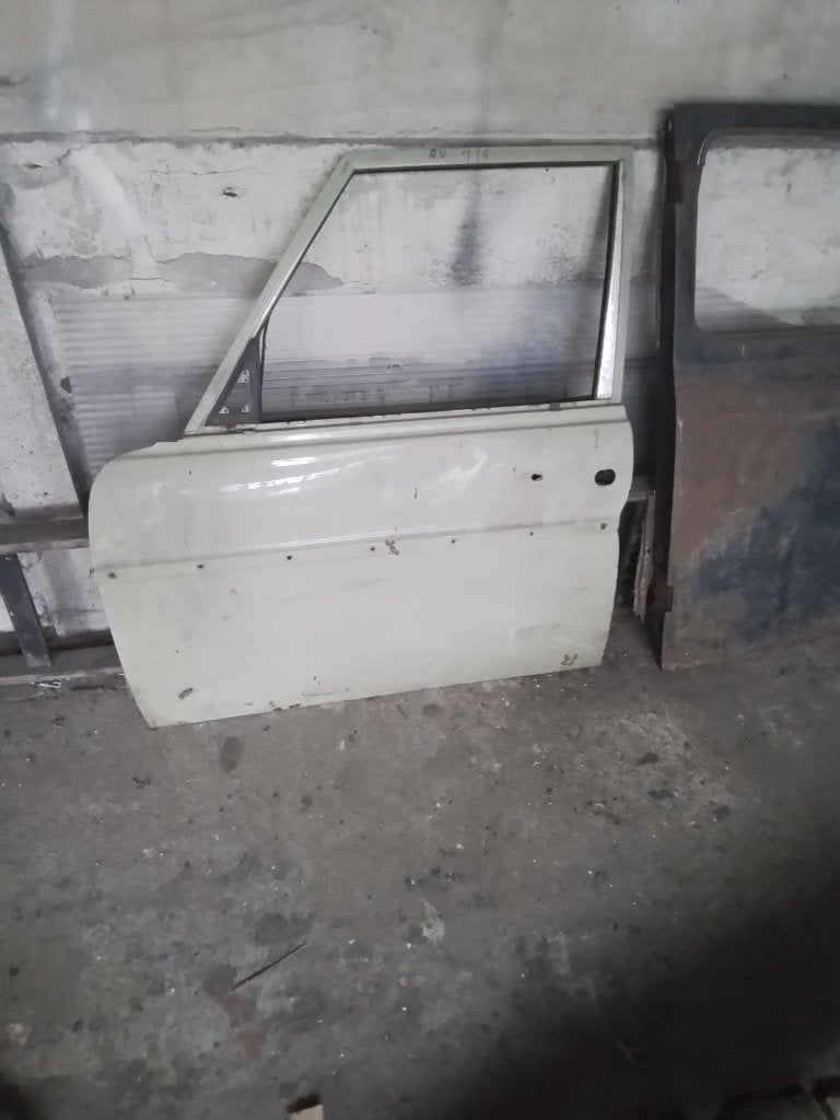 Deuren mercedes /8 w115, Auto-onderdelen, Ophalen, Gebruikt, Mercedes-Benz, Voor