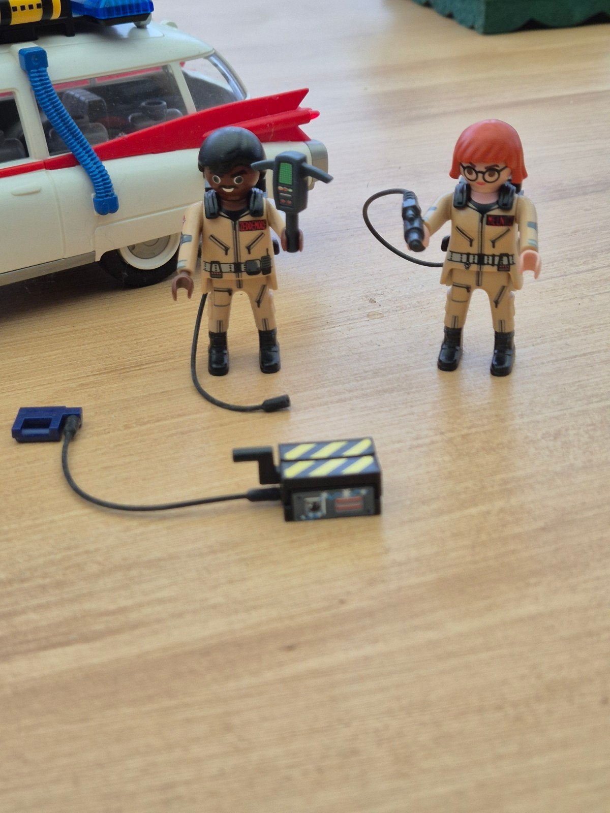 Voiture et 2 figurines Ghostbuster, Playmobil, Enlèvement ou Envoi, Figurines