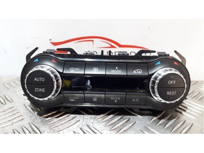 Panneau de commandes chauffage d'un Mercedes CLA, 3 mois de garantie, Utilisé, -, -