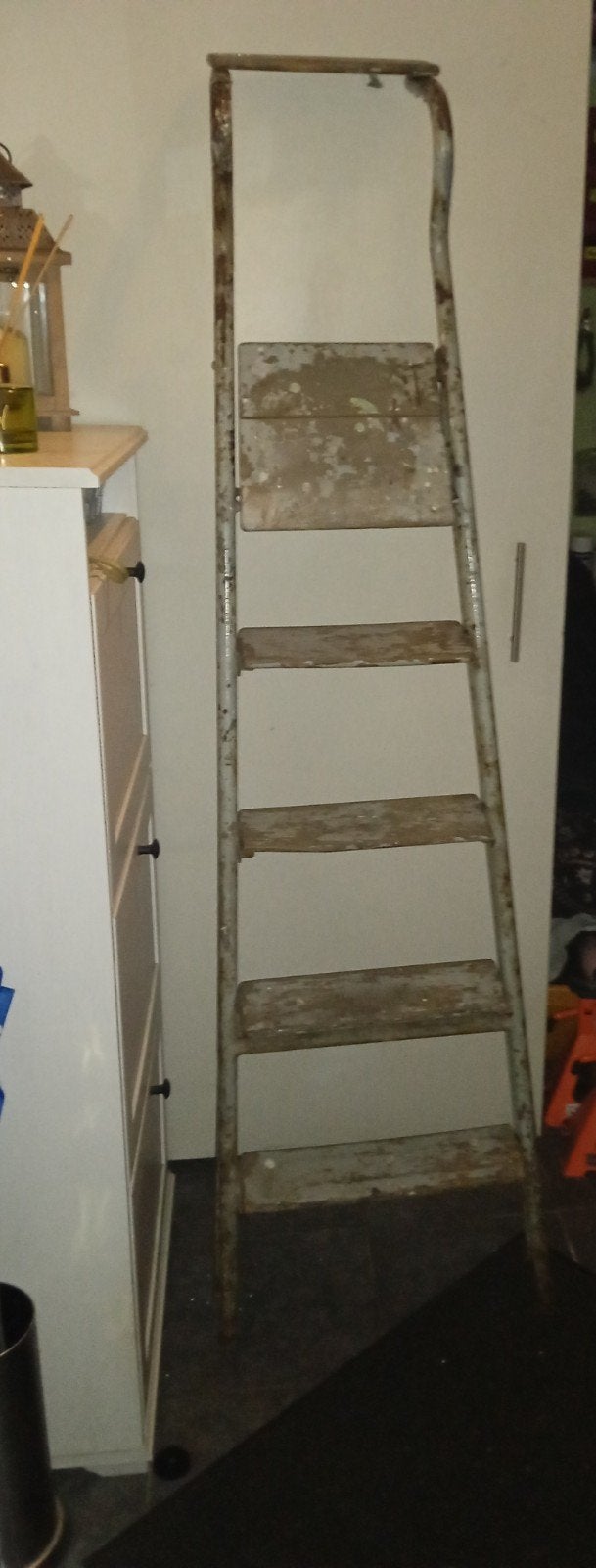 grand escabeau métallique de 180 cm de hauteur, très robuste, Bricolage & Construction, Enlèvement