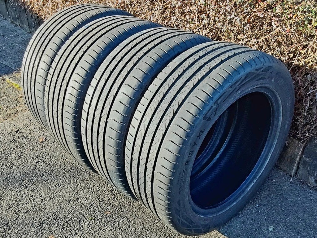Très bons pneus été Continental 225/55-18 Y XL, Pneus et Jantes, Pneus été, 18 pouces, Enlèvement