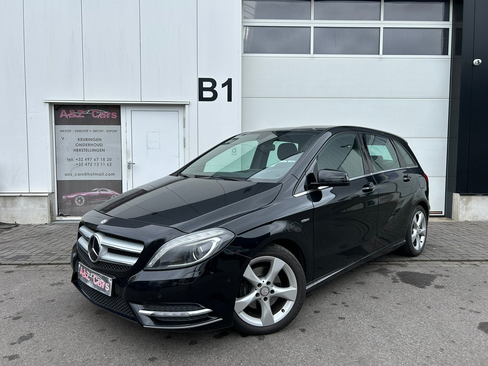 Mercedes B180 Benzine / 1ste eigenaar / perfecte staat, Autos, Euro 5, Achat, Entreprise, Noir