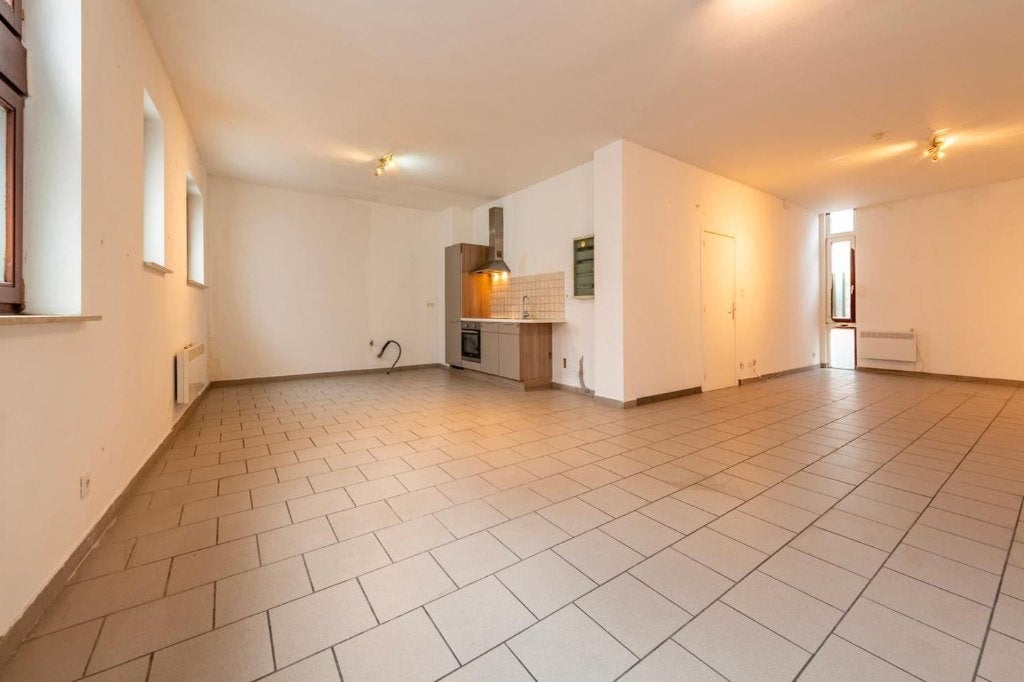 Studio 60 m² – Liège Outremeuse – libre de suite, Immo, Liège, 316 kWh/m²/an, Liège (ville), 60 m²
