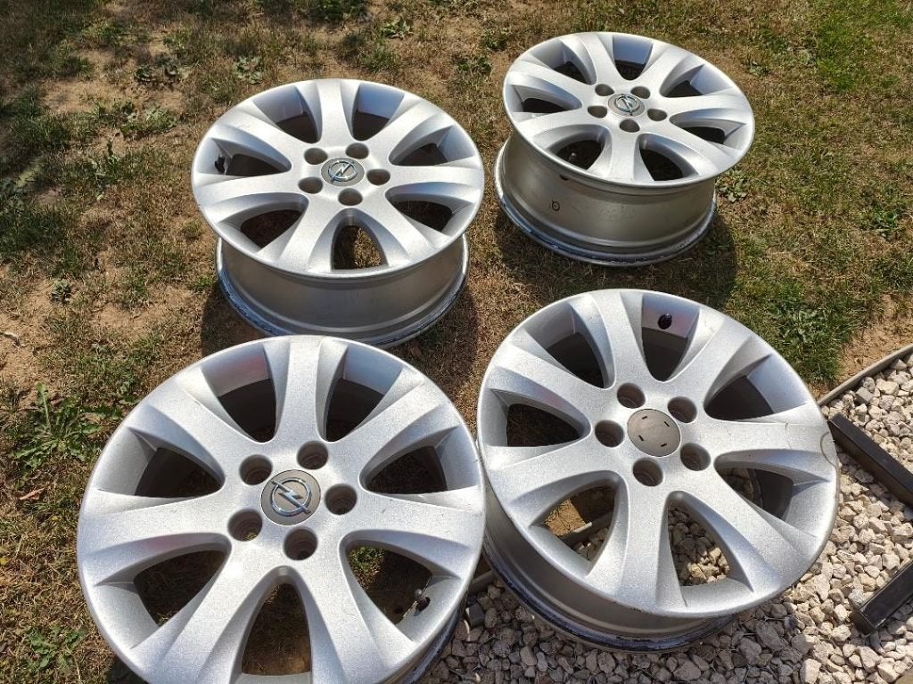 4  Jantes Opel Meriva B, Gebruikt, Velg(en), Winterbanden, Ophalen
