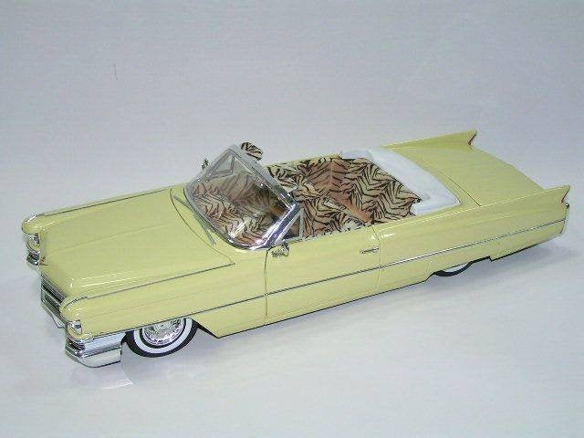 Jouets Jada Cadillac série 62 jaunes, Hobby & Loisirs créatifs, Enlèvement ou Envoi, Comme neuf, Voiture, Jada