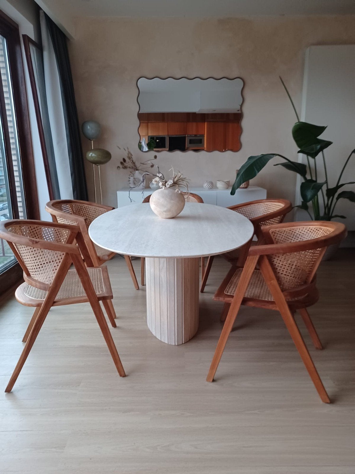 Superbes chaises en rotin en bois, 5 pièces, presque neuves., Maison & Meubles, Chaises, Enlèvement, Comme neuf, Vintage, Cinq, Six Chaises ou plus