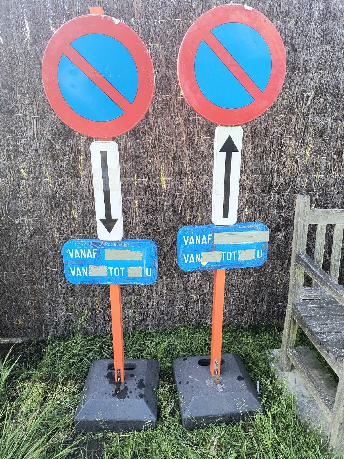 Parkeerborden!, Ophalen