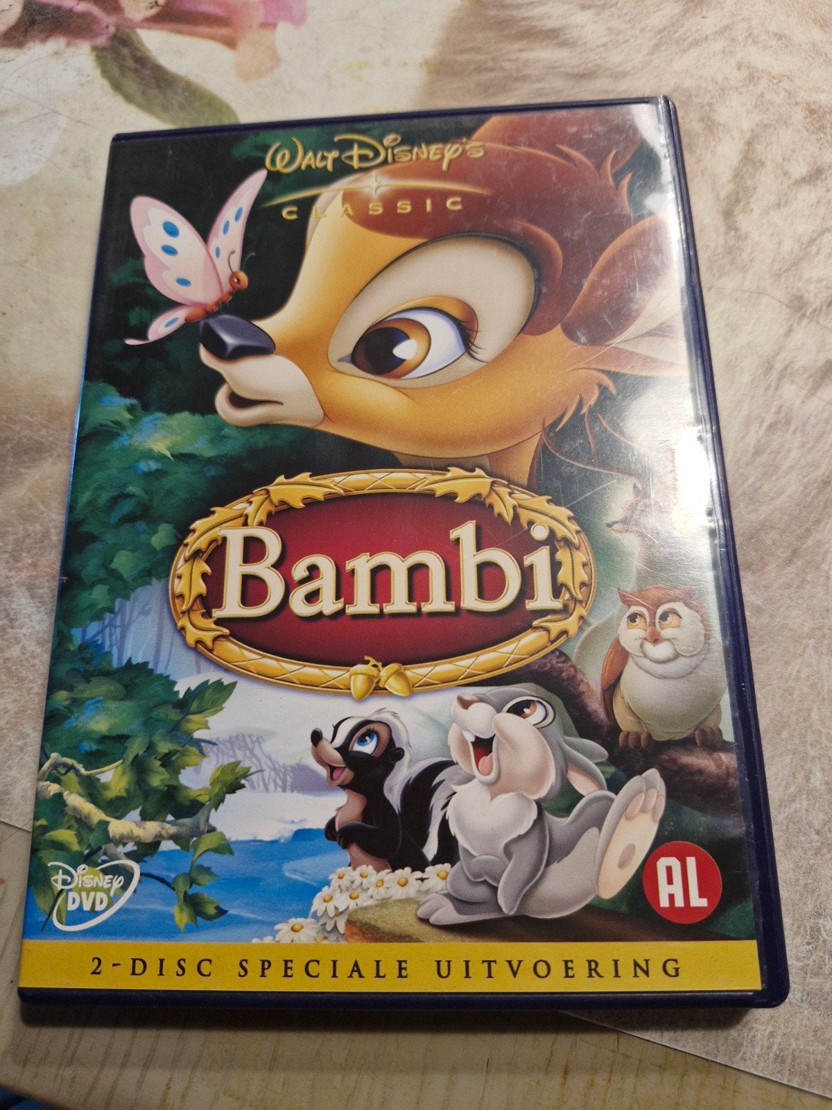 dvd walt disney bambi en bone etat, Enlèvement ou Envoi, Comme neuf, Français