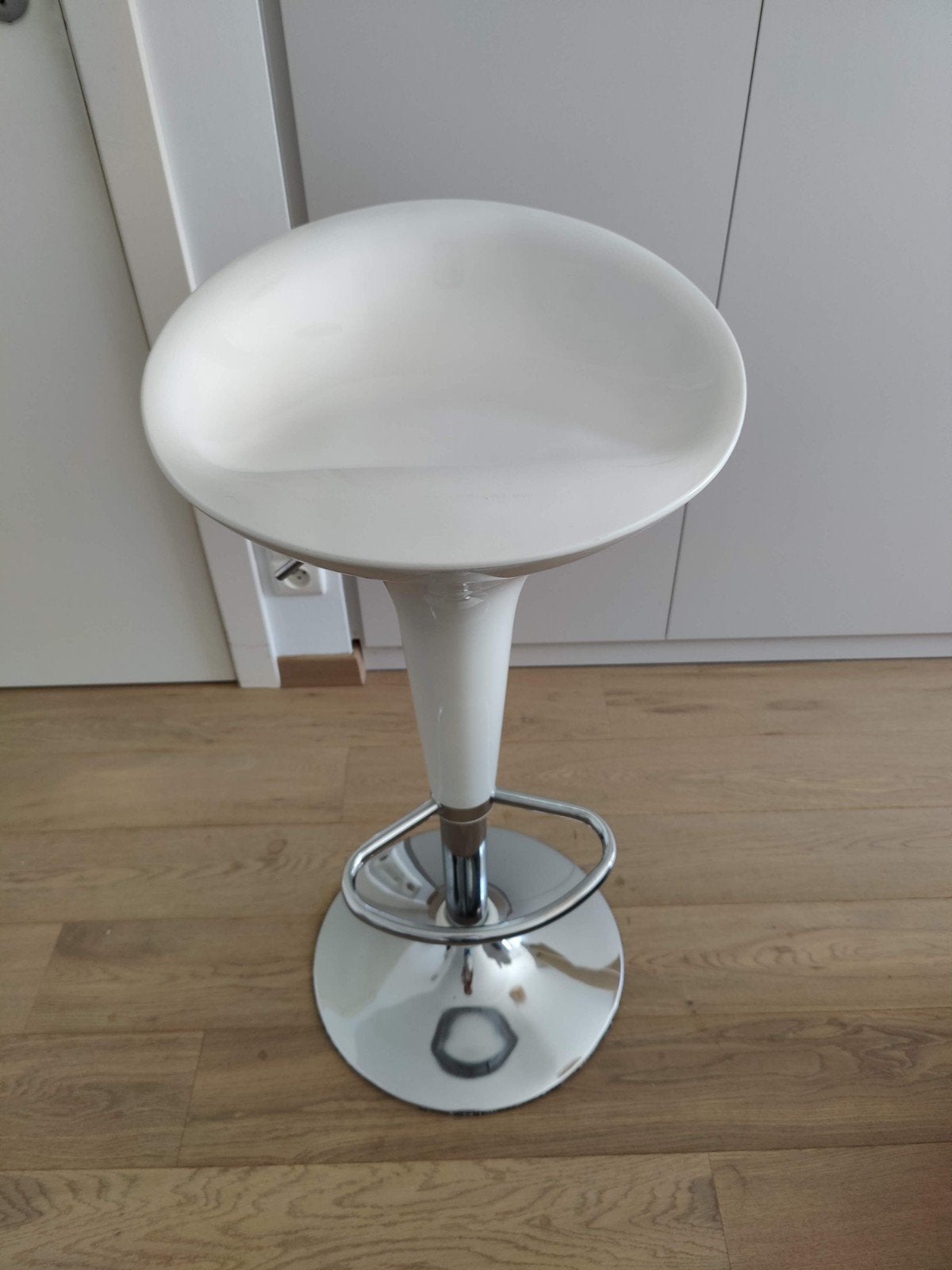 Barstoel wit, 1 tabouret, Synthétique, Enlèvement, Utilisé