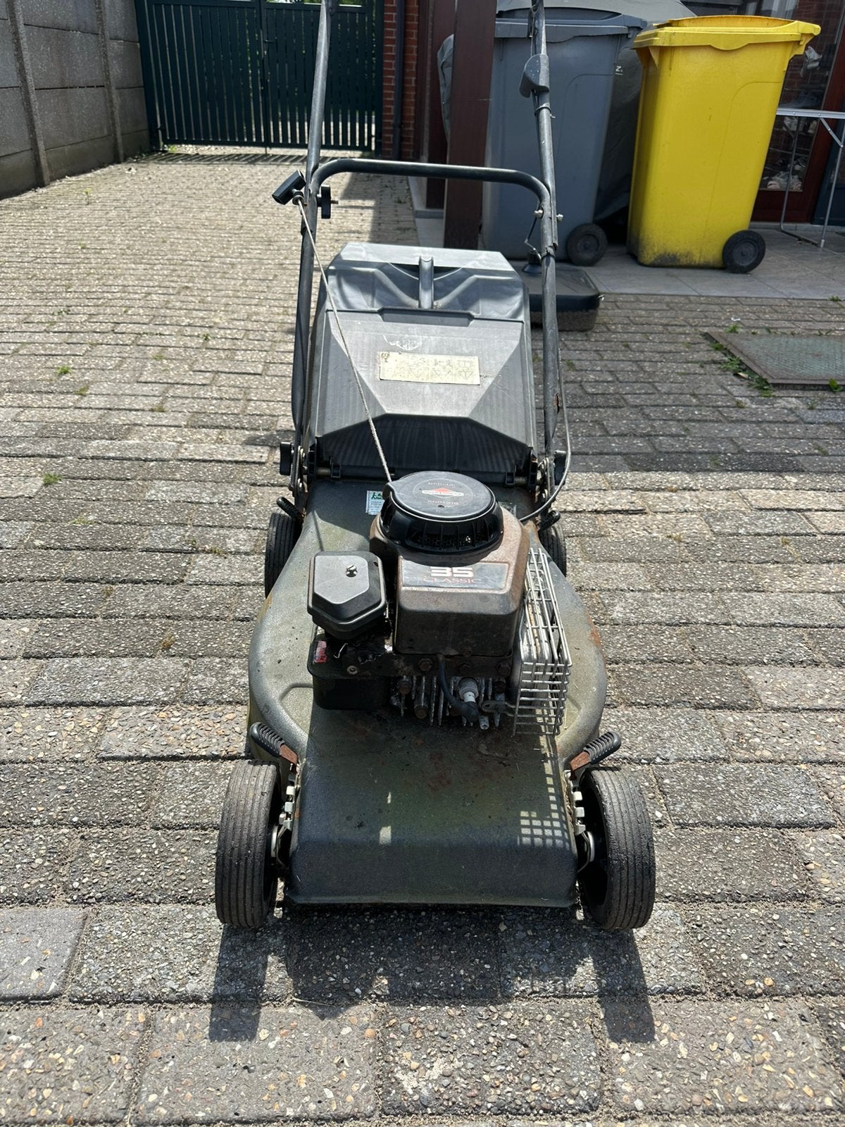 Grasmachine, Ophalen, Gebruikt