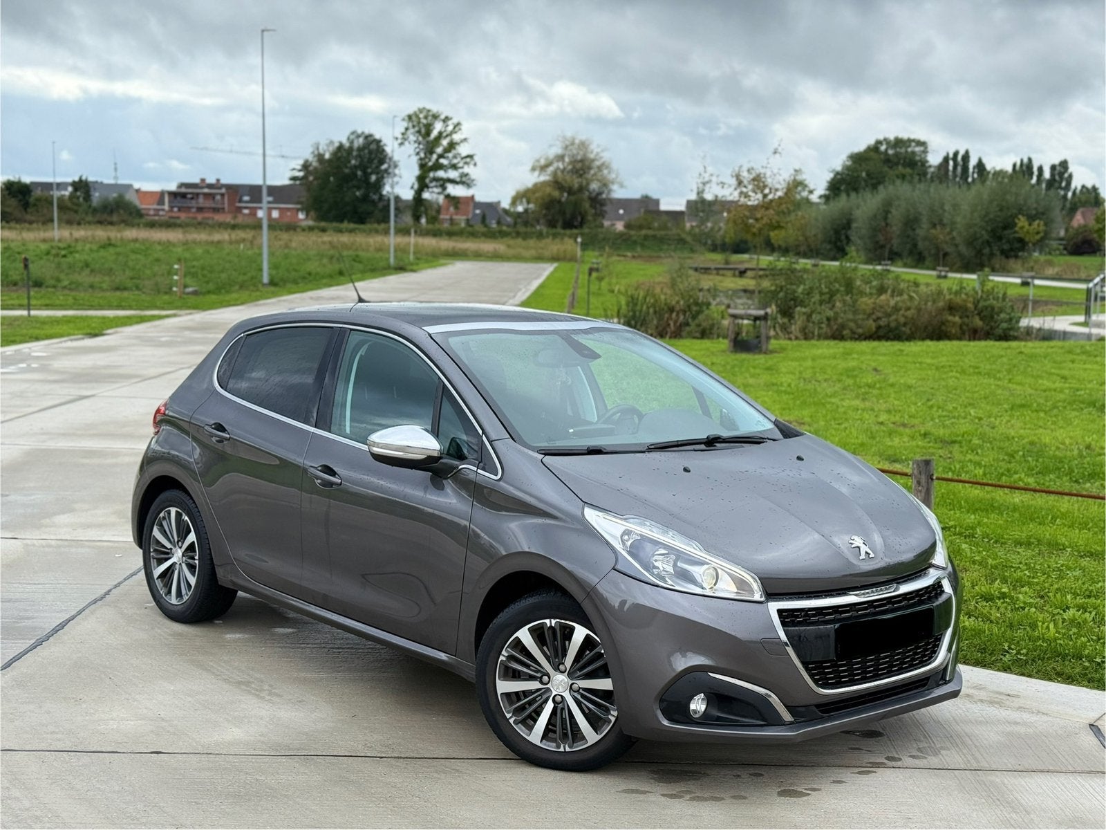 Peugeot 208 1.2 Benzine 2019 53.000KM, Auto's, Handgeschakeld, Particulier, Te koop, Benzine