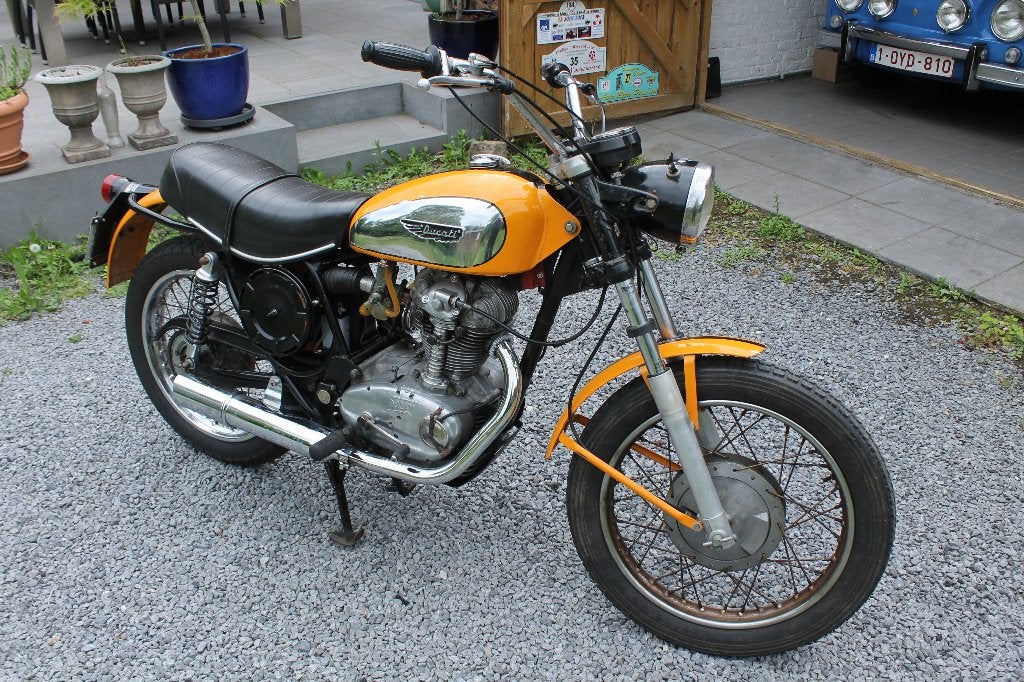 DUCATI TRIUMPH DKW YAMAHA SCORPA, Motoren, Occasion, Meer dan 35 kW, Toermotor, 1200 cc