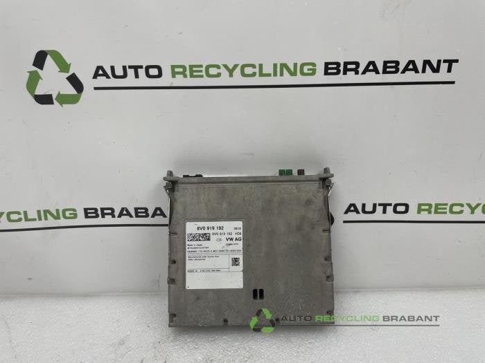 Carte TV d'un Audi A4, -, 3 mois de garantie, Utilisé, -