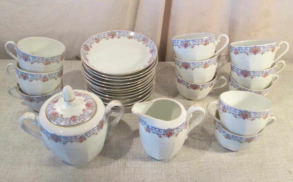 Mooi Oud Tjechoslovaaks Servies, Ophalen of Verzenden