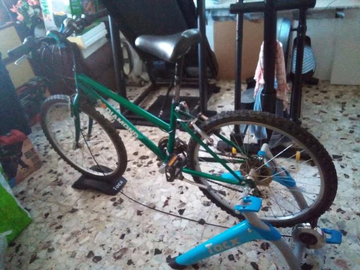 Vélo 24 pouces 18 Vitesses, Enlèvement, Utilisé, Autres types