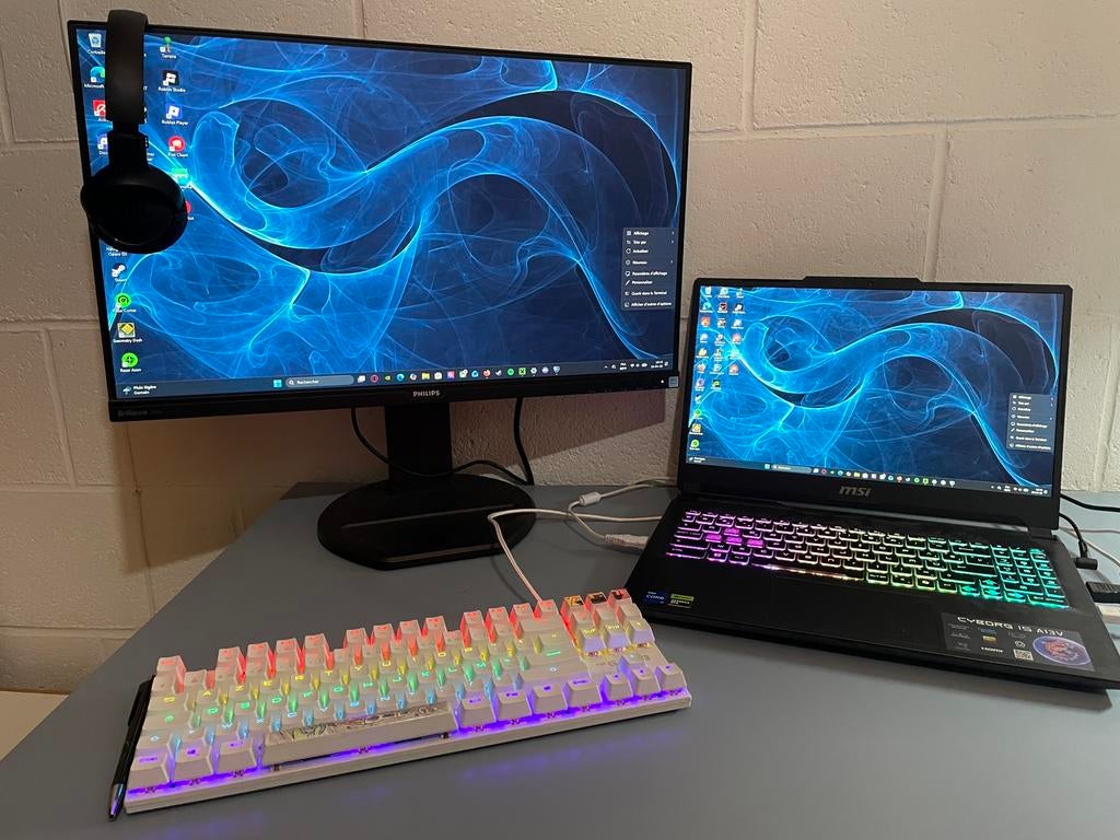Laptop gaming msi cyborg, 15 inch, Ophalen of Verzenden, Zo goed als nieuw, Gaming