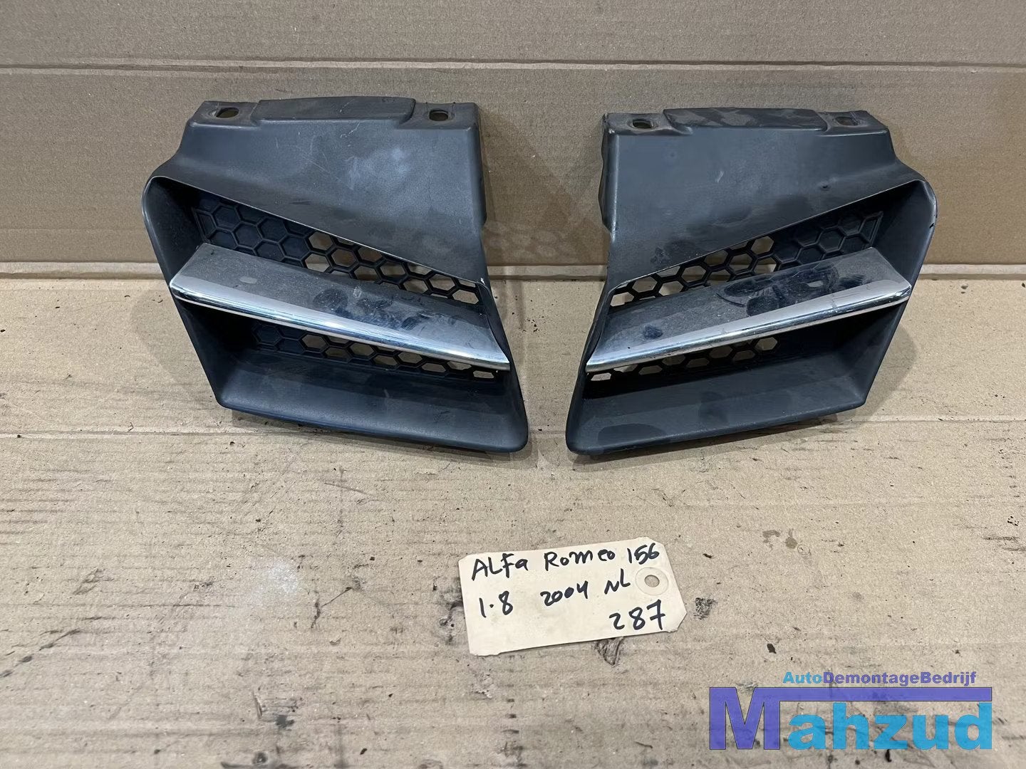 ALFA ROMEO 156 Grille 1997-2005, Dpofca@stellantis.com, Stellantis Europe S.p.A., Utilisé, Alfa Romeo