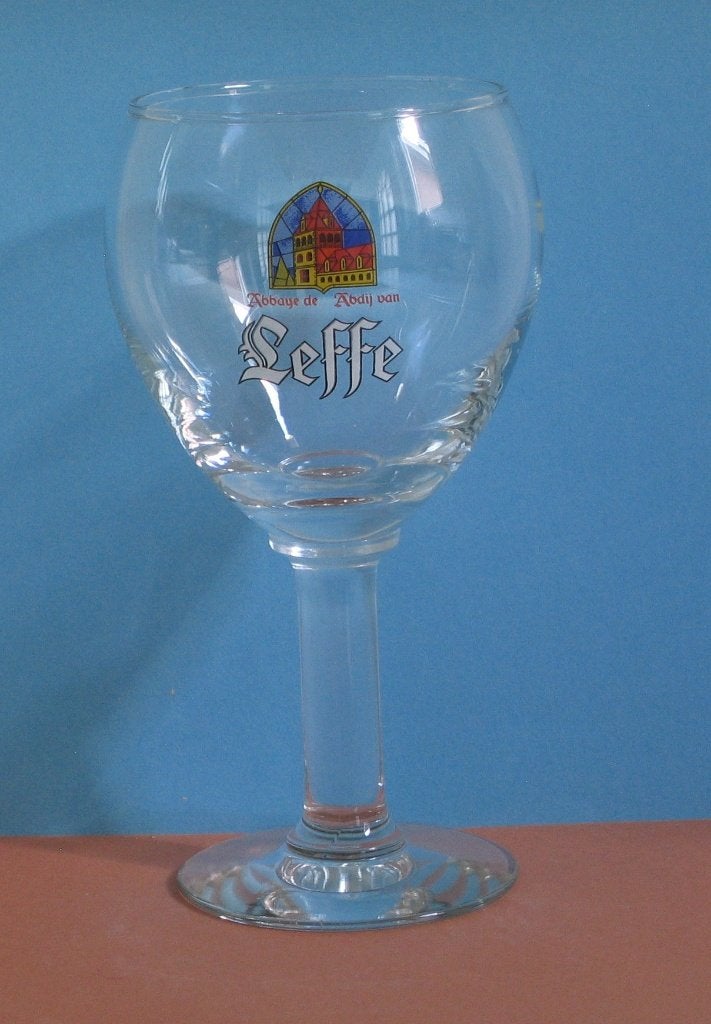 VERRE À BIÈRE LEFFE 845, Collections, Marques de bière, Enlèvement, Utilisé, Verre ou Verres, Leffe