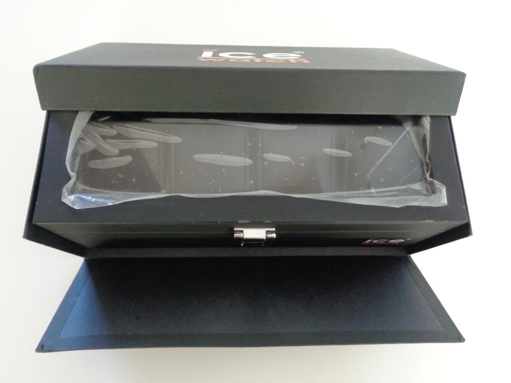 Coffret Montre Ice Watch pour 4 Montres., Envoi, Utilisé