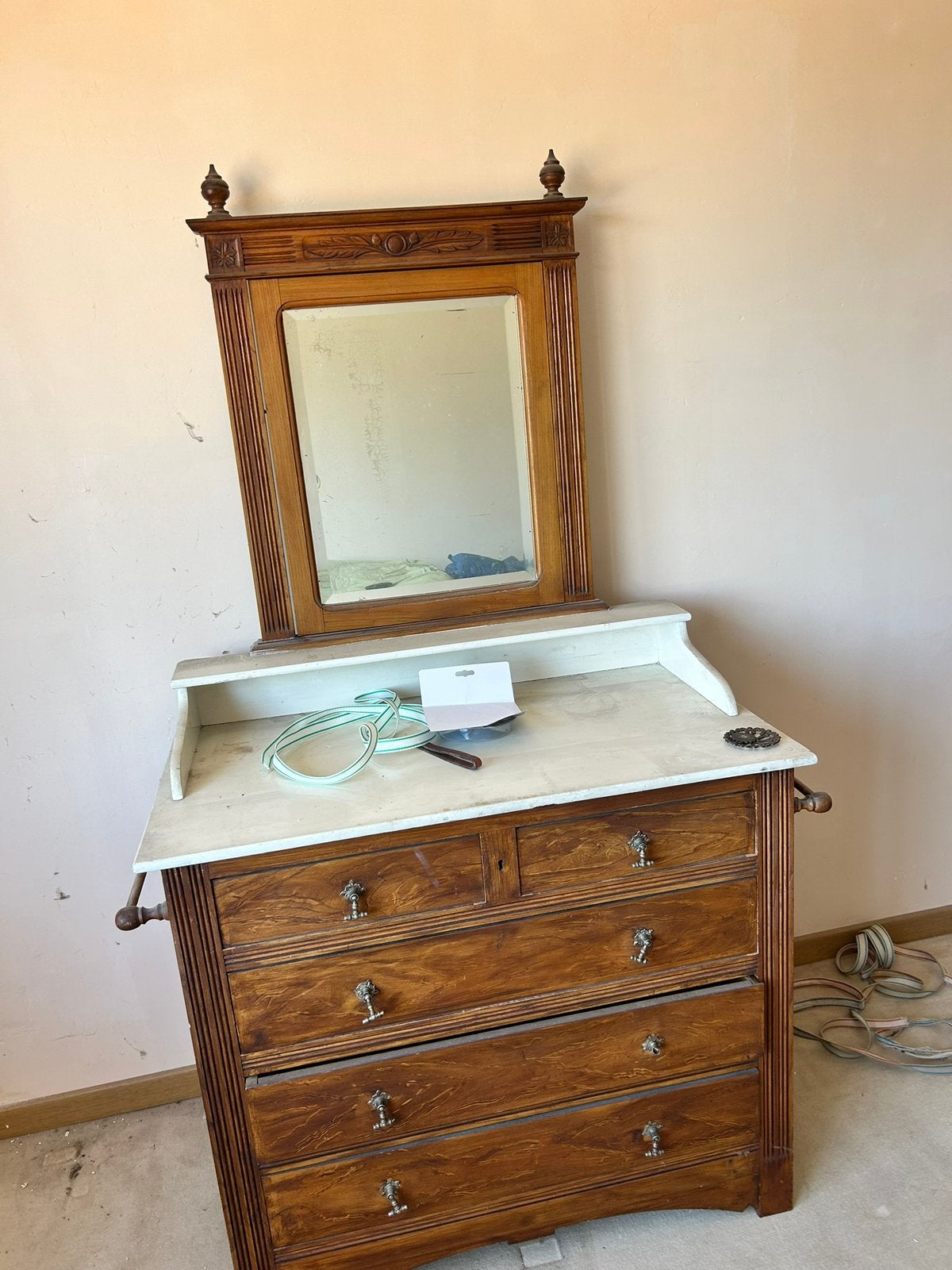 Oude houten kaptafel / commode met spiegel – vintage, Ophalen, Gebruikt, Hout