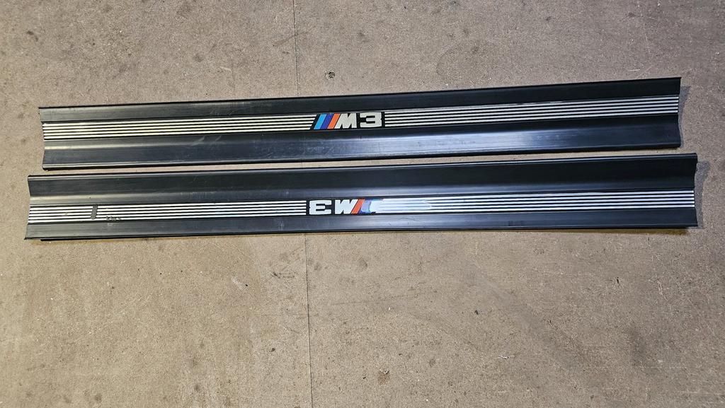 M Instaplijst dorpellijst  BMW 3 serie E36 51472252280 22522, Auto-onderdelen, Gebruikt, -, Ophalen of Verzenden, -