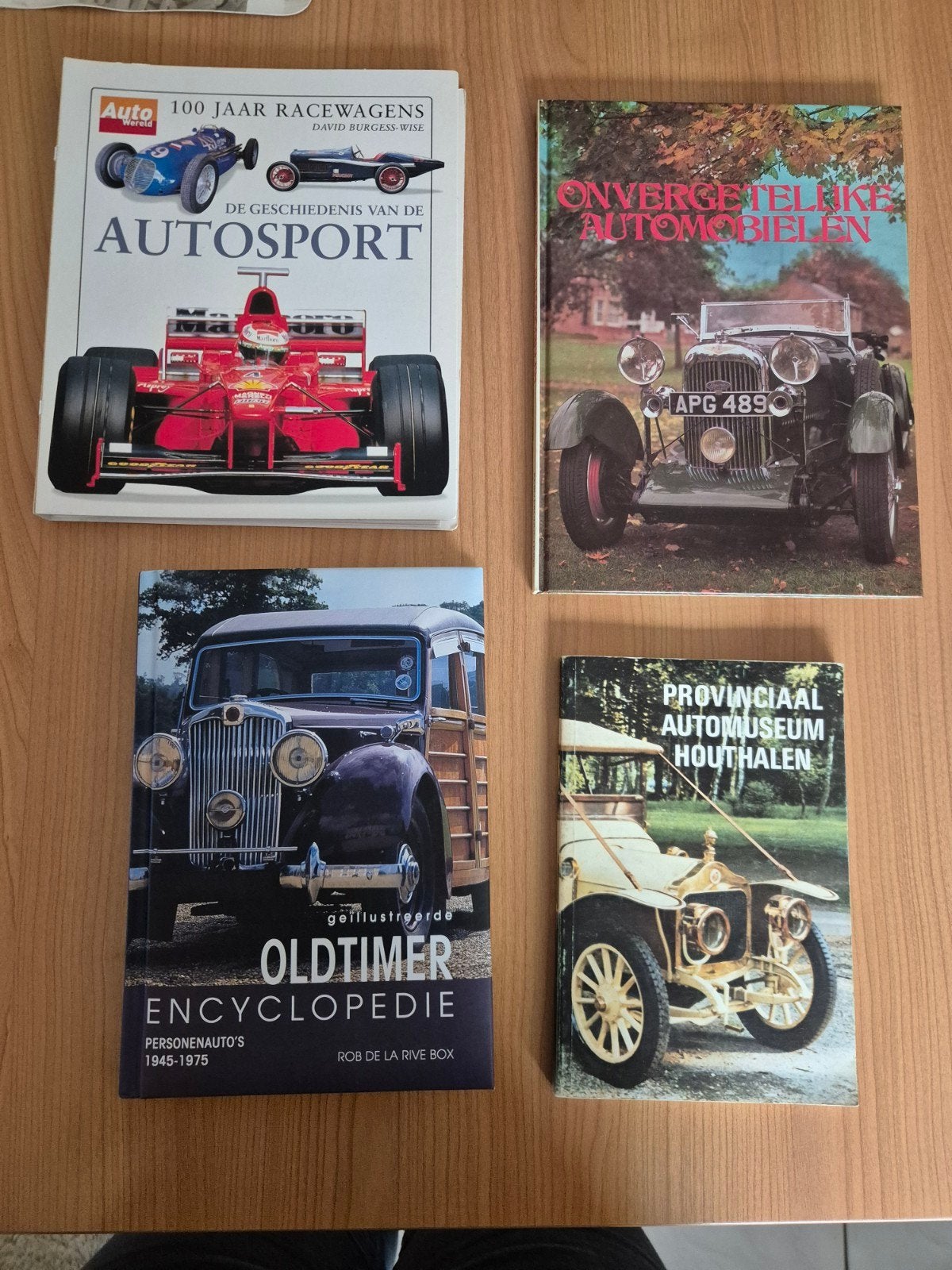 livres sur le sport automobile et les voitures anciennes, Enlèvement