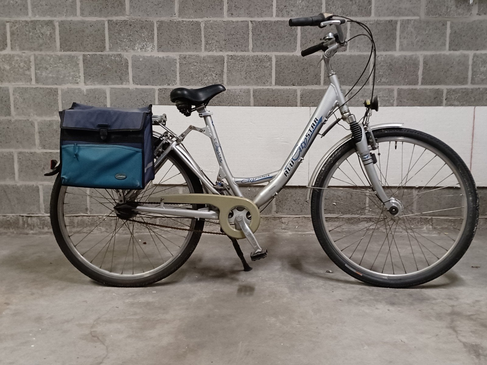 Fiets Alustar met 7 versnellingen, Ophalen