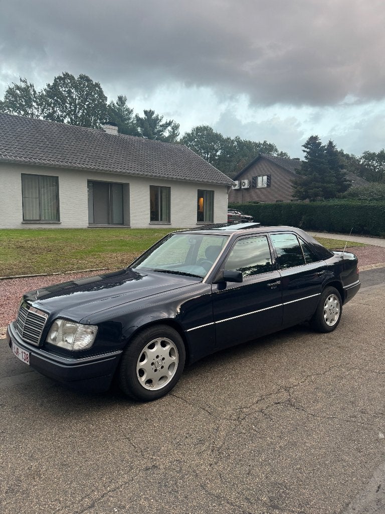 Mercedes w124 200 Diesel, Blauw, Particulier, Te koop, E-Klasse