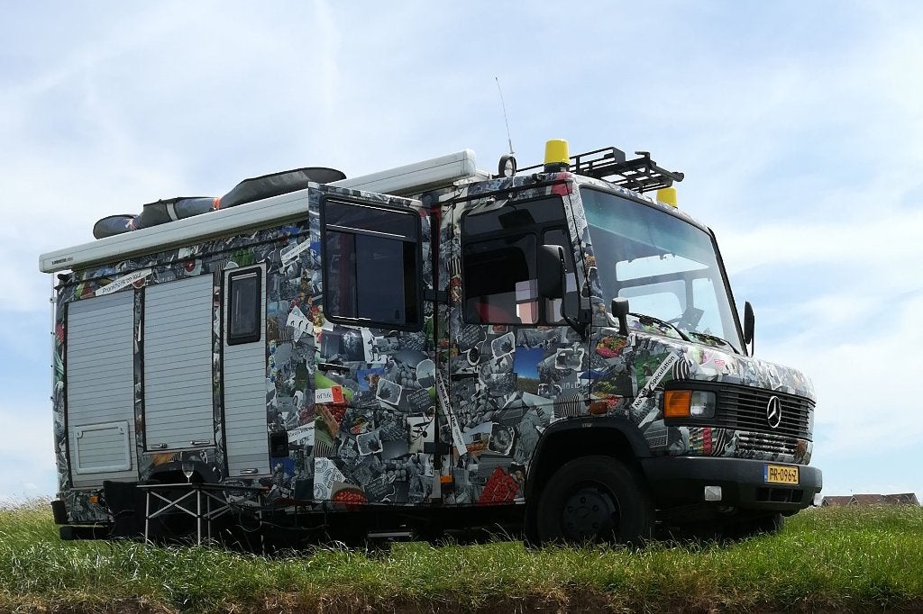 Mercedes 811 offgrid camper, Caravanes & Camping, Camping-cars, Jusqu'à 4, Caméra de recul, Boîte manuelle, Mercedes-Benz