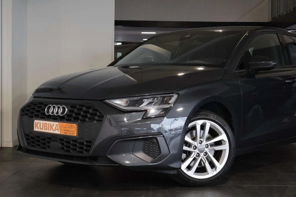 Audi A3 Sportback A3 30 TFSI Keyless Navi Garantie *, Auto's, Gebruikt, Euro 6, Bedrijf, 3 cilinders